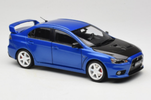 Mitsubishi Lancer Evolution X Blu OEM 1:18 MLE01 Pressofusione — immagine 6 di 8