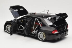 Mitsubishi Lancer Evolution WRC Plain Body Nero AUTOart 1:18 80528 Pressofusione — immagine 5 di 8