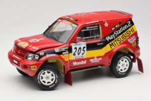 Mitsubishi Pajero Rallye Raid #205 Paris-Dakar Rally 2001 Solido 1:18 9022 Pressofusione