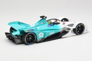 NIO 004 Team NIO #8 T. Dillmann Formula E Season 5 2019 Minichamps 1:18 114180008 Pressofusione — immagine 2 di 6
