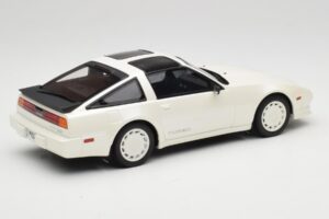 Nissan 300ZX Turbo Z31 Shiro Edition White Pearl Otto 1:18 OT1181 Resina — immagine 2 di 6