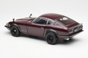 Nissan Fairlady 240ZG Marrone Kyosho 1:18 08217M Pressofusione — immagine 7 di 8