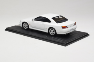 Nissan Silvia S15 Spec-S Bianco Cracked Plexi One Model 1:18 REMC034 Pressofusione — immagine 5 di 7