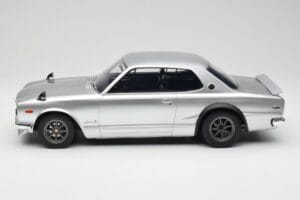 Nissan Skyline C10 2000 GT-R Argento Otto 1:12 G094 Resina — immagine 3 di 6