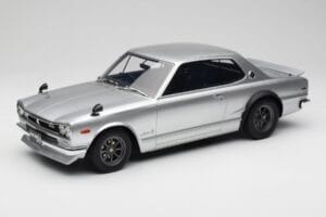 Nissan Skyline C10 2000 GT-R Argento Otto 1:12 G094 Resina