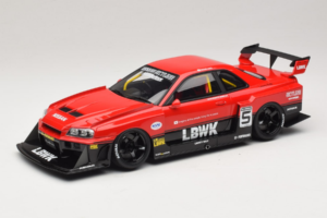 Nissan Skyline ER34 LB Super Silhouette Active Red GT Spirit 1:18 GT570 Resina