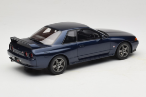 Nissan Skyline GT-R BNR32 Dark Blue Pearl Otto 1:18 OT1199 Resina — immagine 2 di 6
