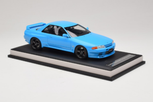 Nissan Skyline GT-R R32 Customized Version Blu MotorHelix 1:18 MH029CB Resina — immagine 4 di 7