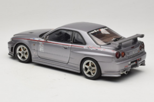 Nissan Skyline GT-R R34 Nismo S-Tune Argento AUTOart 1:18 77358 Pressofusione — immagine 7 di 8