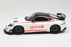 Nissan Z RZ34 GT4 Presentation 2022 Otto 1:18 OT1124 Resina — immagine 3 di 6