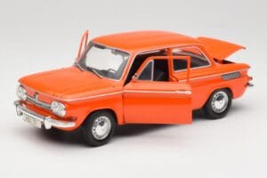 NSU 1000 TT Arancione Revell 1:18 08884 Pressofusione — immagine 2 di 8