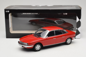 NSU Ro80 Rosso Minichamps 1:18 151015404 Pressofusione — immagine 6 di 6
