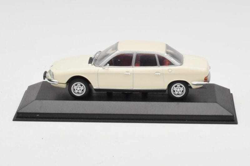 NSU Ro80 Bianco Minichamps 1:43 NUS001 Pressofusione