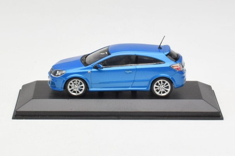 Opel Astra G OPC Blue Metallic Minichamps 1:43 403045223 Pressofusione