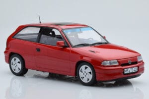 Opel Astra F GSi Rosso Norev 1:18 183672 Pressofusione — immagine 4 di 6