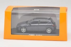 Opel Astra H Grigio Minichamps 1:43 B24910027A Pressofusione — immagine 4 di 4