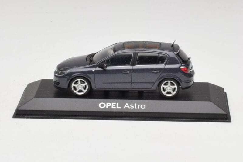 Opel Astra H Grigio Minichamps 1:43 B24910027A Pressofusione