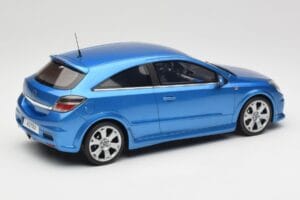 Opel Astra H OPC Arden Blue Otto 1:18 OT473 Resina — immagine 2 di 6
