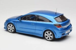 Opel Astra H OPC Arden Blue Otto 1:18 OT473 Resina — immagine 5 di 6