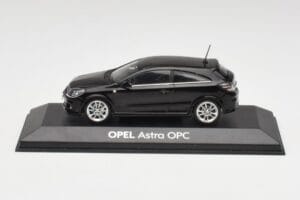Opel Astra H OPC Nero Minichamps 1:43 90399890 Pressofusione