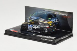 Opel Astra OPC #142 Rathje / Bueler / Scharf / Hoffmeister 24 Hours Nurburgring 2010 Minichamps 1:43 437104142 Pressofusione — immagine 3 di 4