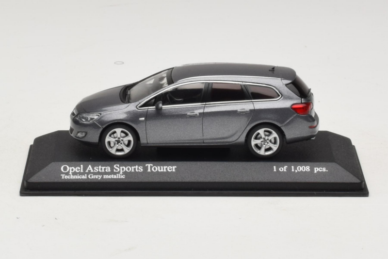 Opel Astra J Sports Tourer Minichamps 1:43 400049014 Pressofusione
