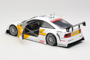 Opel Calibra V6 #21 N. Amorim DTM 1995 UT Models 1:18 180954221 Pressofusione — immagine 5 di 8