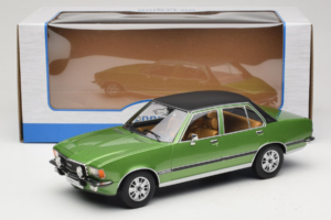 Opel Commodore B Verde MCG 1:18 MCG18565 Pressofusione — immagine 6 di 6