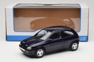 Opel Corsa B Dark Blue Metallic MCG 1:18 MCG18905 Pressofusione — immagine 6 di 6