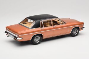 Opel Diplomat V8 A Copper Red Norev 1:18 183689 Pressofusione — immagine 2 di 6