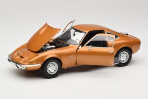 Opel GT Oro Minichamps 1:18 180049025 Pressofusione — immagine 2 di 8