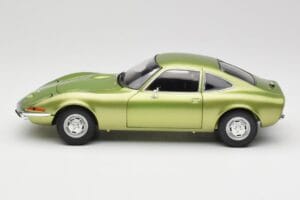 Opel GT Green Metallic Minichamps 1:18 180049029 Pressofusione — immagine 4 di 8