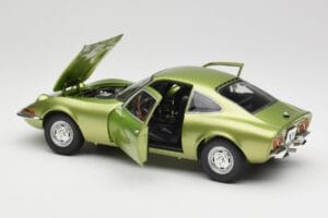 Opel GT Green Metallic Minichamps 1:18 180049029 Pressofusione — immagine 5 di 8