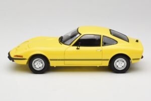 Opel GT/J Giallo Minichamps 1:18 180049021 Pressofusione — immagine 4 di 8