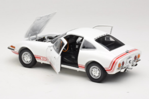 Opel GT Bianco Minichamps 1:18 180049027 Pressofusione — immagine 5 di 8