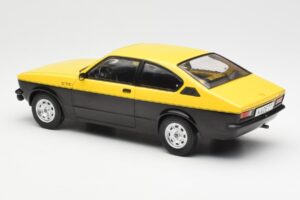 Opel Kadett C GT/E Nero Giallo MCG 1:18 MCG18190 Pressofusione — immagine 5 di 6