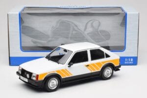 Opel Kadett D SR Bianco con Decor Giallo MCG 1:18 MCG18534 Pressofusione — immagine 6 di 6