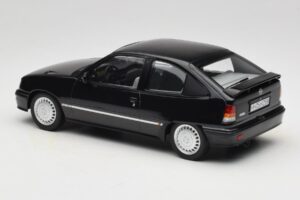Opel Kadett E GSi Nero Metallizzato Helmut Schmidt Norev 1:18 183617 Pressofusione — immagine 5 di 6