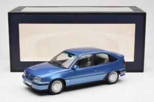 Opel Kadett E GSi Azzurro Metallic Norev 1:18 183615 Pressofusione — immagine 6 di 6