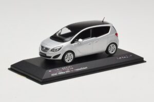 Opel Meriva B Argento Metallizzato Minichamps 1:43 400040000 Pressofusione — immagine 2 di 4
