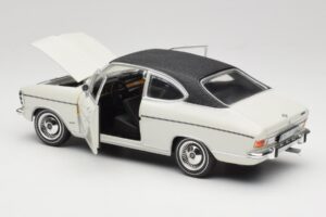 Opel Olympia A Coupe Bianco Nero Revell 1:18 8446 Pressofusione — immagine 5 di 8