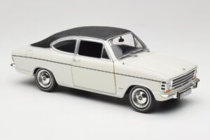 Opel Olympia A Coupe Bianco Nero Revell 1:18 8446 Pressofusione — immagine 6 di 8