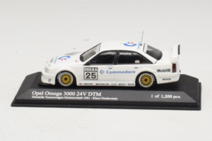 Opel Omega 3000 24V #25 K. Niedzwiedz DTM 1991 Minichamps 1:43 400914425 Pressofusione
