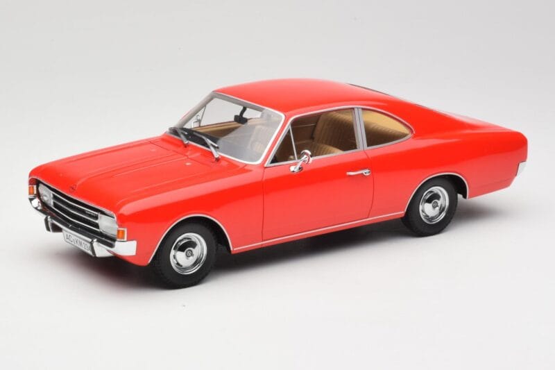 Opel Rekord C Coupe Rosso Minichamps 1:18 107047020 Resina