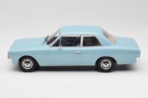 Opel Rekord C Azzurro Minichamps 1:18 107047002 Pressofusione — immagine 3 di 6