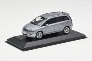 Opel Zafira A OPC Light Blue Metallic Minichamps 1:43 ZAFIRA001 Pressofusione — immagine 2 di 4