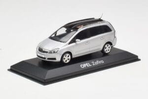 Opel Zafira B Argento Minichamps 1:43 1799109 Pressofusione — immagine 2 di 4