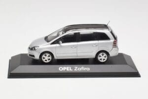 Opel Zafira B Argento Minichamps 1:43 1799109 Pressofusione