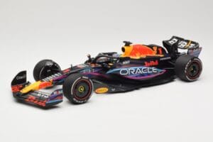 Oracle Red Bull Racing RB19 #1 M. Verstappen Winner Miami GP 2023 Minichamps 1:18 110230501 Pressofusione