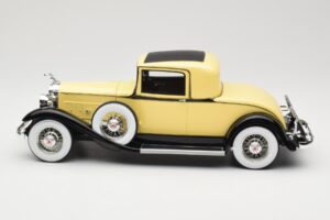 Packard 902 Standard Eight Coupe Giallo BoS Models 1:18 BOS276 Resina — immagine 3 di 6